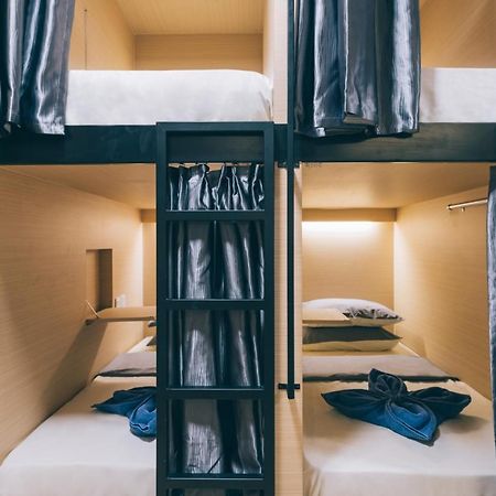 Wanderloft Capsule Hostel Singapura Luaran gambar